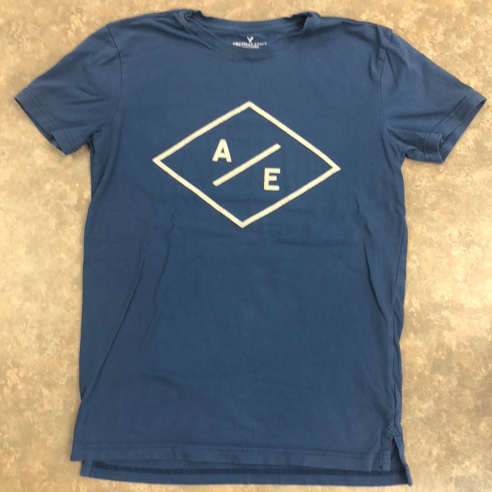 American Eagle T-shirt 🦅